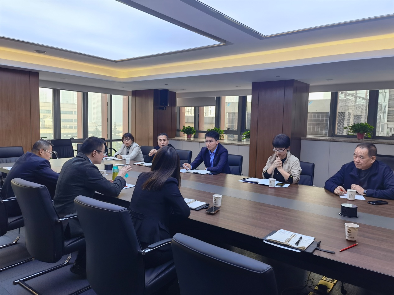 固定收益部與長安信托政信事業(yè)部、西安未央城市建設(shè)集團有限公司進行業(yè)務(wù)座談                                                                                         
